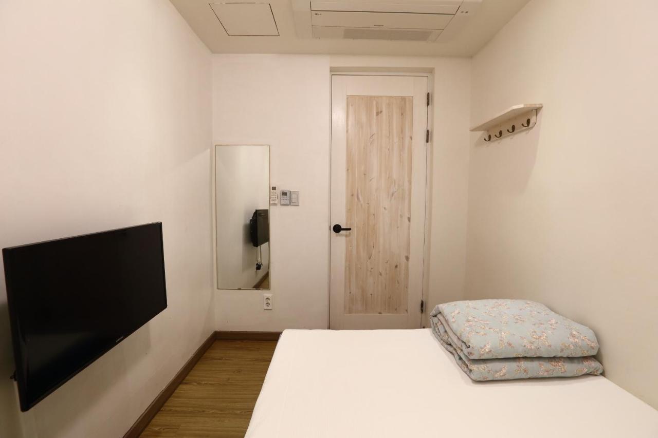 Yujung Guesthouse Jeonju Luaran gambar