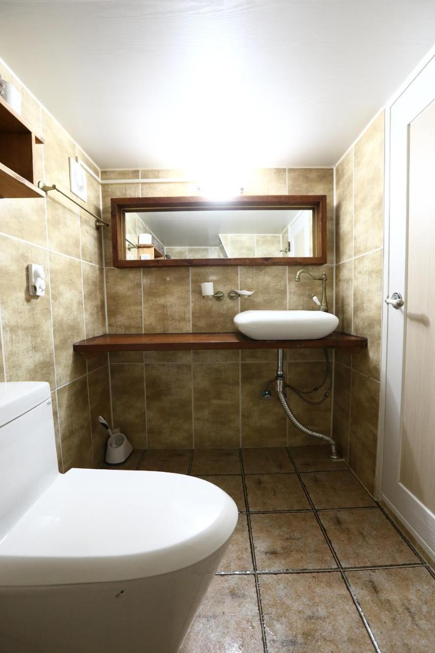 Yujung Guesthouse Jeonju Luaran gambar